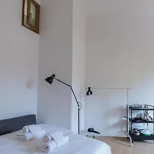  Appartamento Menabrea In Isola